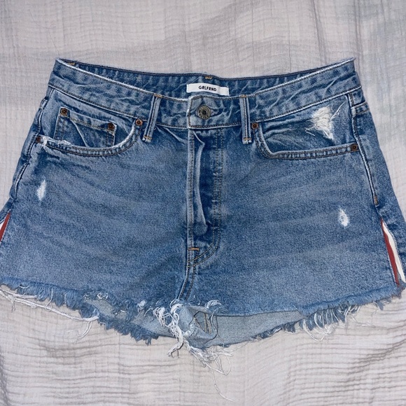 GRLFRND x REVOLVE Cindy High-Rise Short in Lady
Marmalade Size 26 EUC - Picture 4 of 6